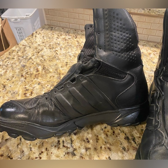 adidas Other - Adidas Urban Operator H2O side zip tactical boot.